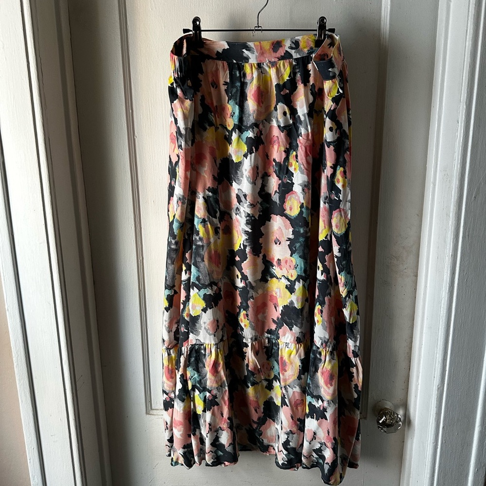 LOFT OUTLET Floral Pleated Maxi Skirt